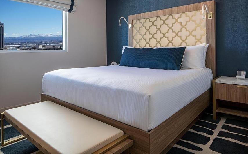 1715165367sahara-lasvegas-hotel-16